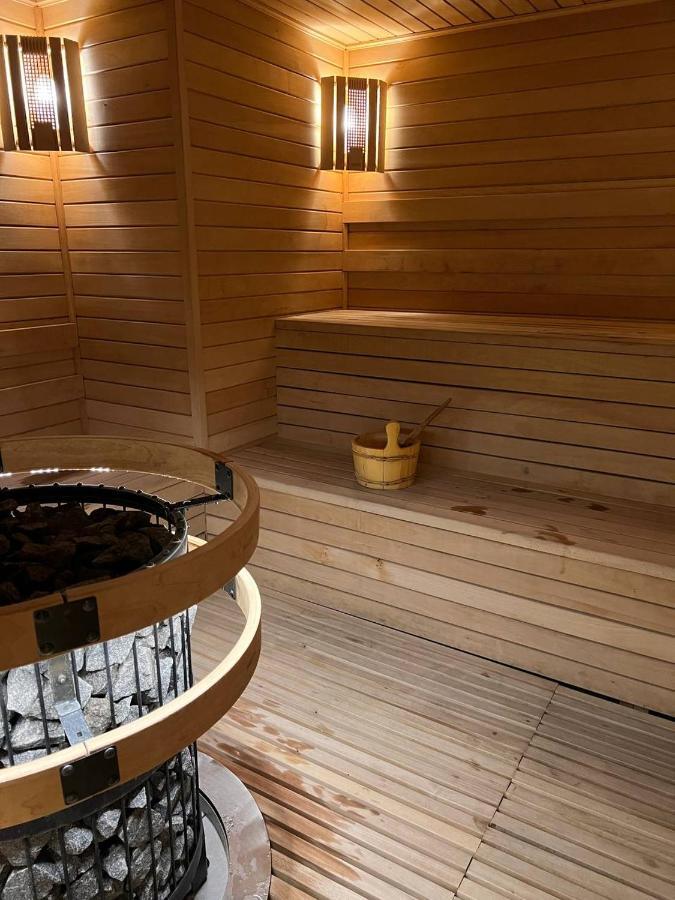 Onyx Palace Delux Batumi Exterior photo